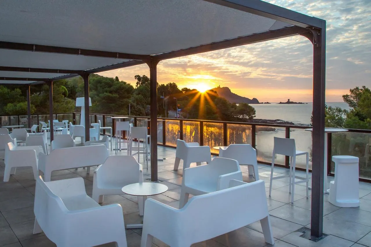 Sowell Residences Chenes Verts Saint-Raphaël 3*,  フランス