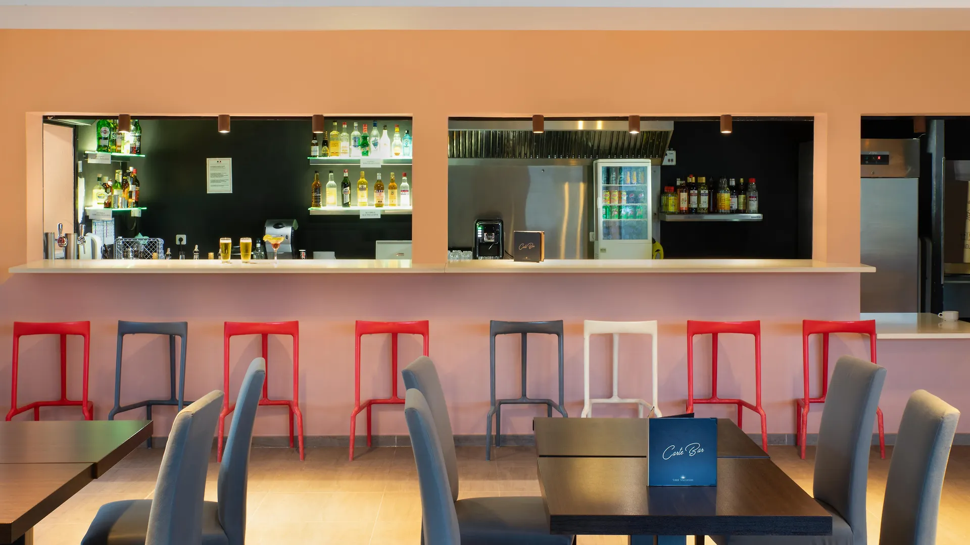 ホリデーパーク Sowell Residences Chenes Verts Saint-Raphaël
