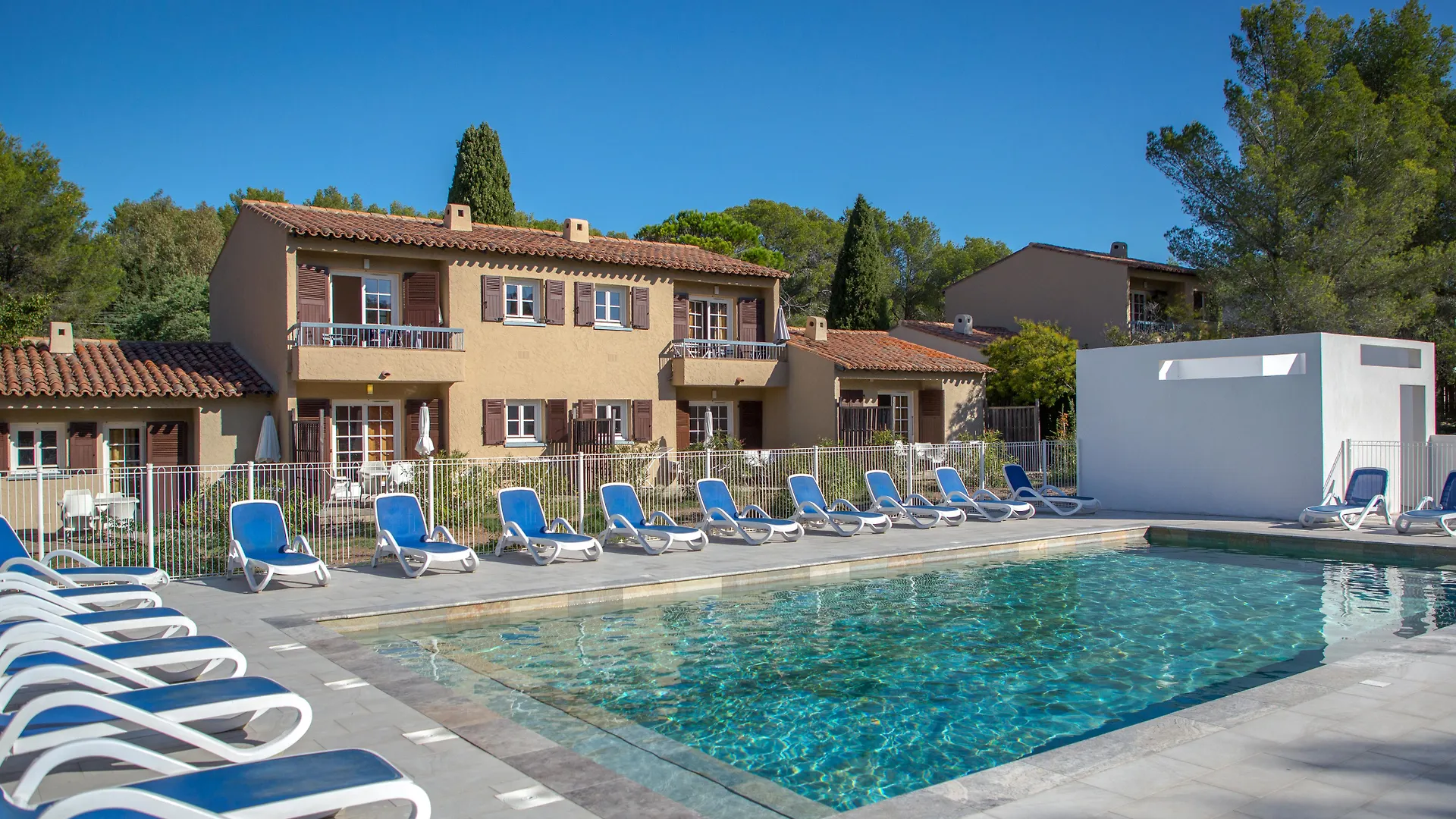 ホリデーパーク Sowell Residences Chenes Verts Saint-Raphaël